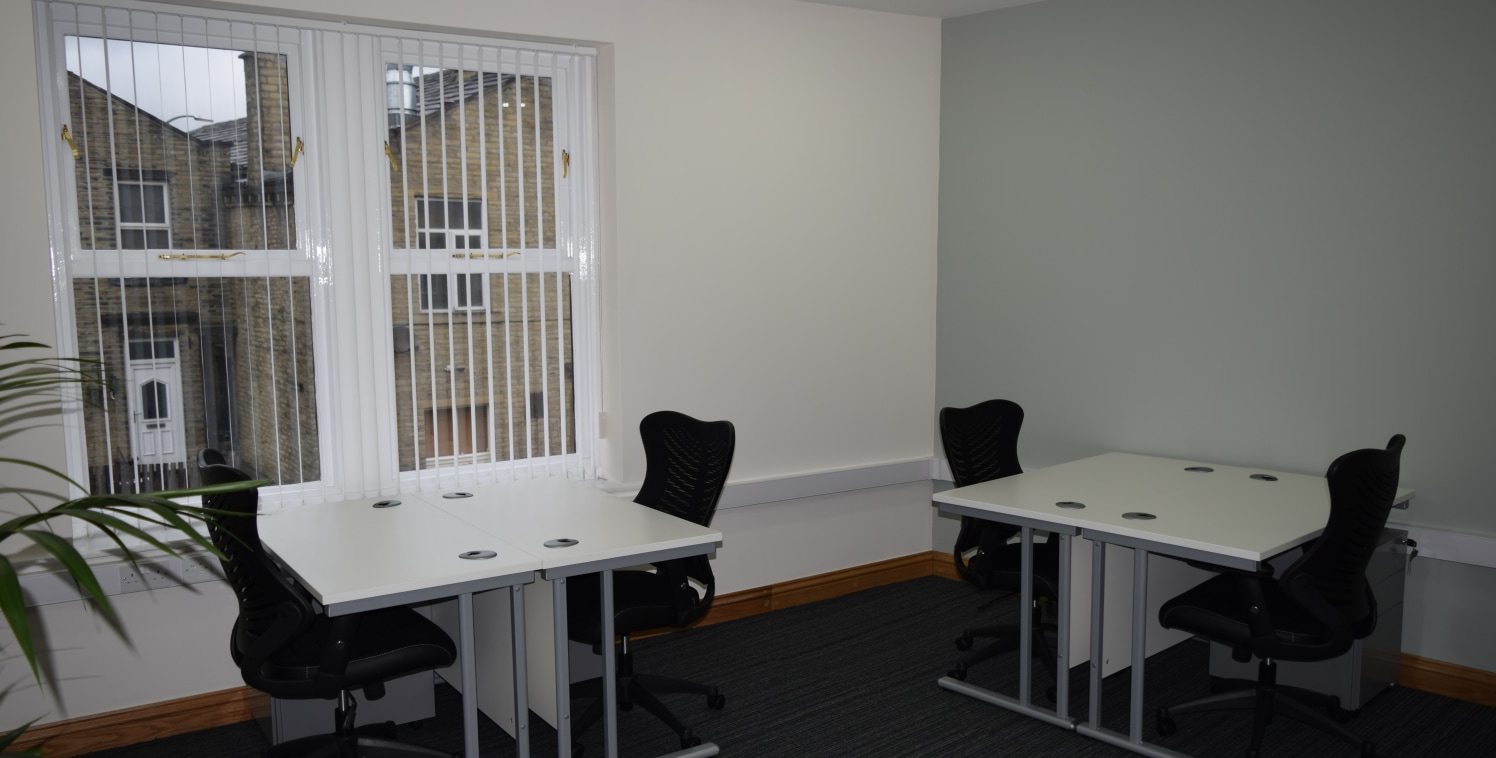 These recently refurbished offices provide an energy efficient, modern working environment benefiting from high grade internal finishes with newly fitted kitchen, WC and shower facilities.

Providing an all inclusive office service to include all uti...