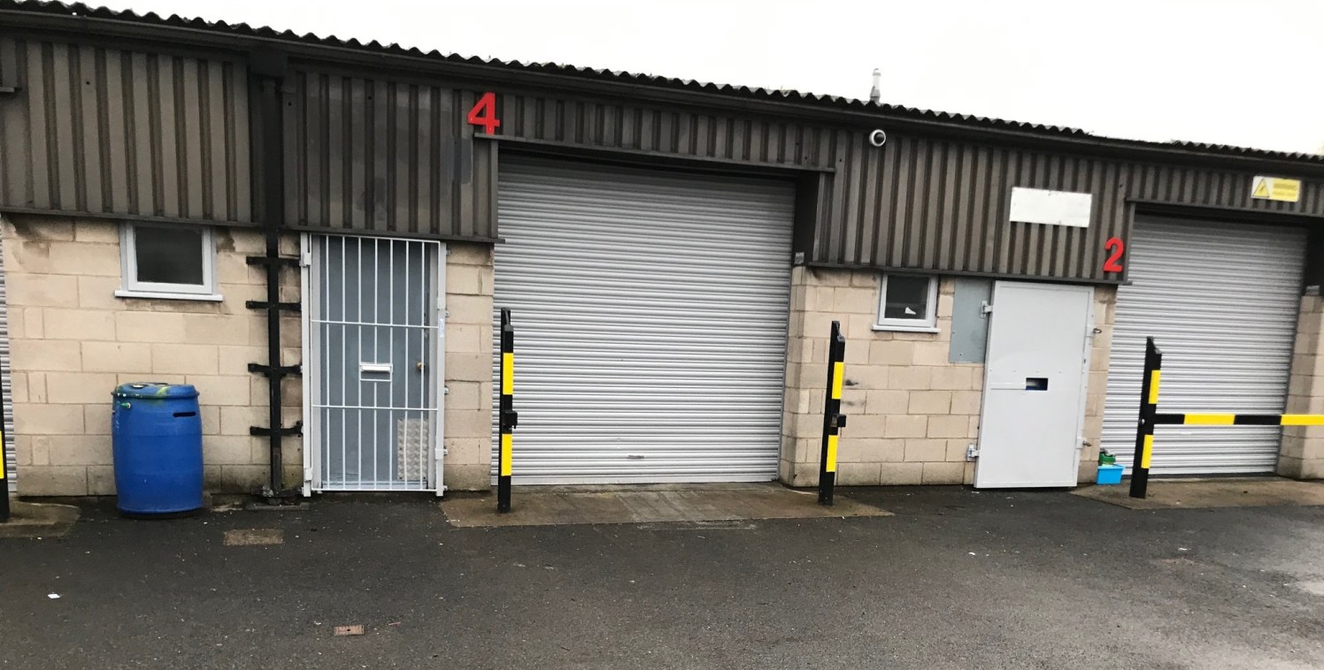 The unit is single-storey, of concrete block and steel construction, set beneath an asbestos cement roof. The unit has toilet facilities, a manual roller shutter door and would be suitable for production, storage or light assembly. 

Use for vehicle...