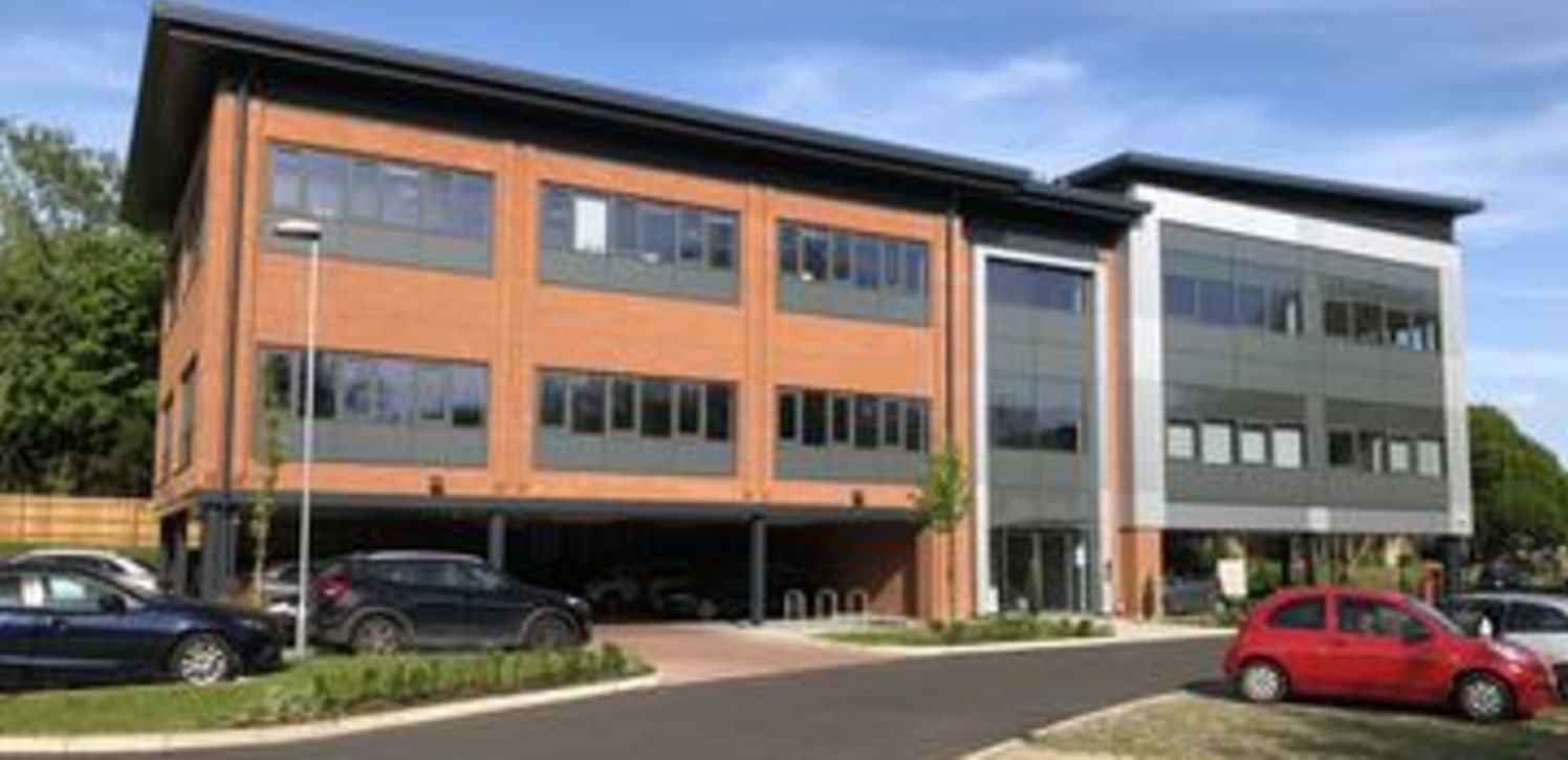 *UNDER OFFER* 1 Lea Business Park, Lower Luton Road, Harpenden AL5 5EQ