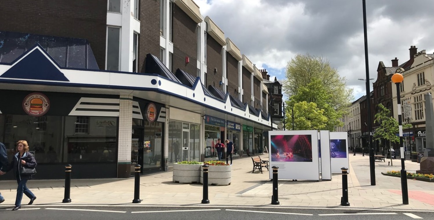 The property comprises an extremely prominent retail unit, fronting the busy and popular pedestrianised High Street.