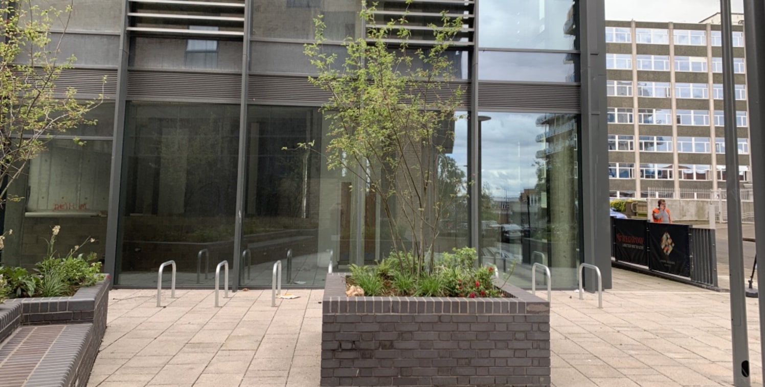 Impressive ground floor office in brand new development. The unit benefits from double height curtain wall glazing, double aspect outlook and split level accommodation. For sale in shell and core condition ready for a bespoke occupiers fit-out. The u...