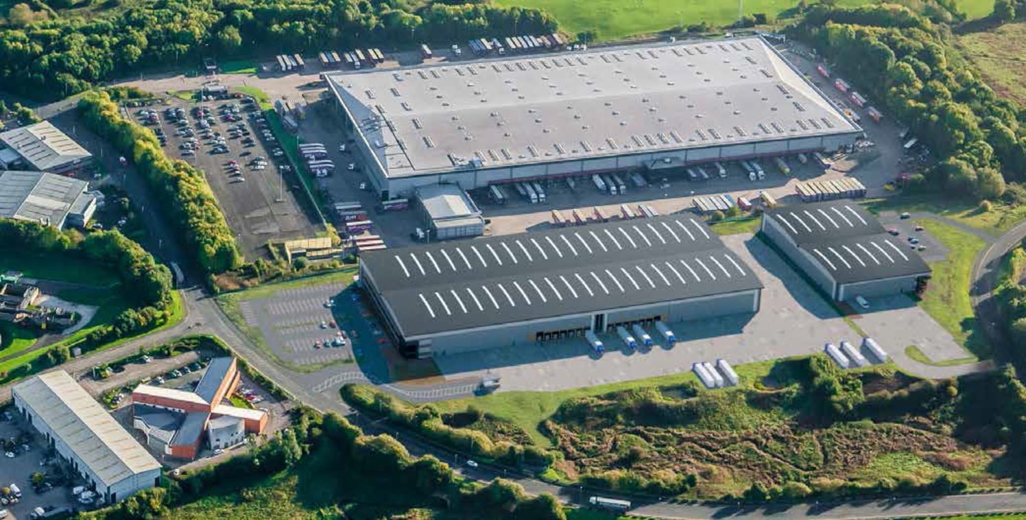 UNDER CONSTRUCTION

Ready made 41,000 sq ft manufacturing and logistics building with magnificent motorway access.

- 10m to underside of haunch

- 3 drive in loading doors

- 42m deep yard

- 38 car parking spaces

- Fully fenced yard

- 37.5 kN per...