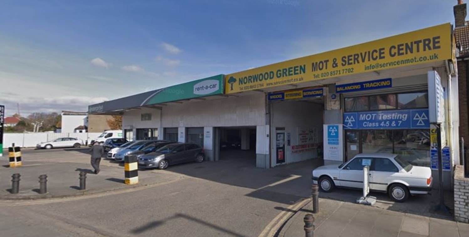 SOUTHALL'S LARGEST MOT CENTRE!\n\nA rare opportunity to take over the largest MOT centre in Southall. Located within easy reach of surrounding areas and businesses with potential to grow other areas of the business within the site....