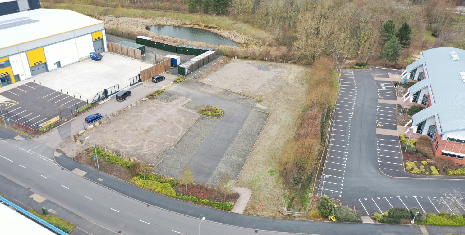 The land (0.792 acres - 34,478 sq ft) sits in the heart of a well establish business park, Vale Park, which is home to a number of national companies and in keeping with the area, is popular with growing companies. The land is in a great location for...