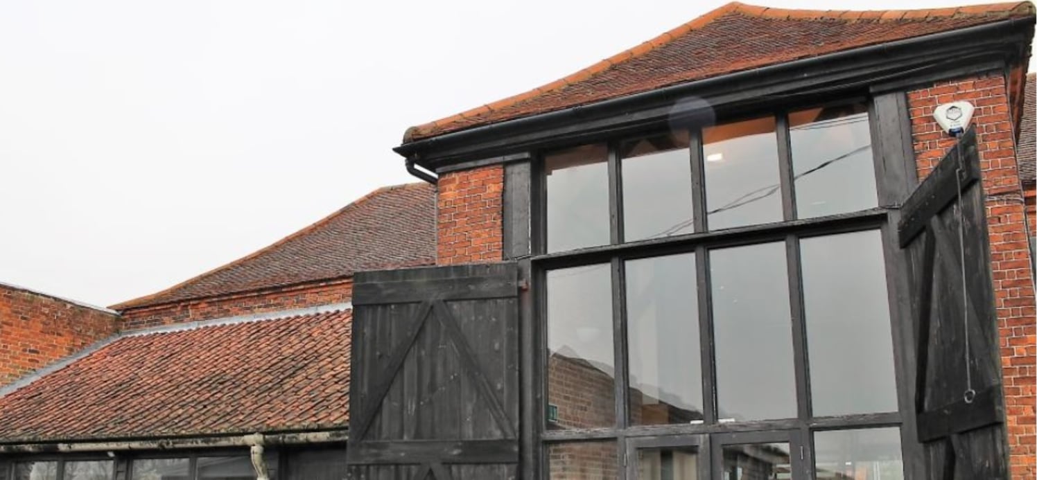 DESCRIPTION:\nAbsolute House is a splendid Essex Barn conversion offering all inclusive offices in an exceptional rural location most importantly providing a pleasant working environment for several businesses.\n\nThe building has an impressive entra...