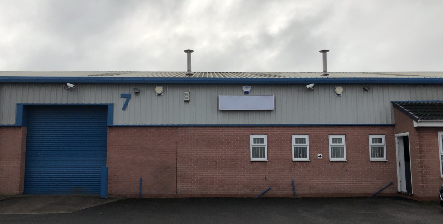 The property comprises a single storey industrial unit of 282 m2 (3, 036 ft2), which is divided to form: reception office, kitchen, toilet workshop and showroom. The workshop has a painted floor, lighting and a roller shutter door.