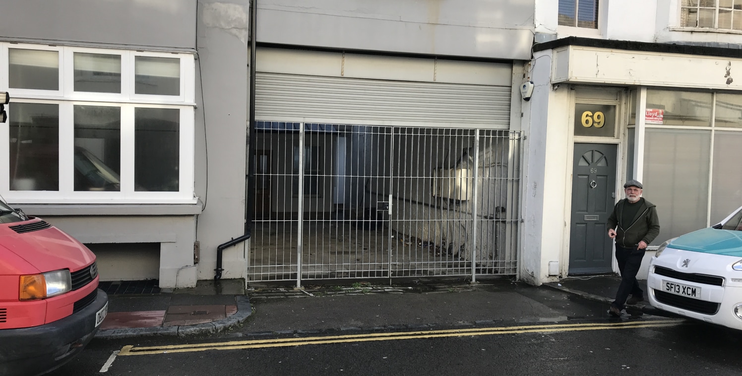 OUTSTANDING REFURBISHED 2 STOREY OFFICE TO LET IN KEMPTOWN VILLAGE