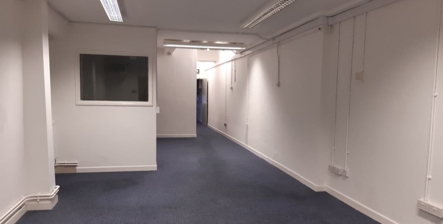 Immaculate commercial property situated on this busy thoroughfare offering a spacious working environment, currently set out as a suite of four office units, with staff facilities and off-road parking to the rear. New to the market, circa 1250 sq ft....