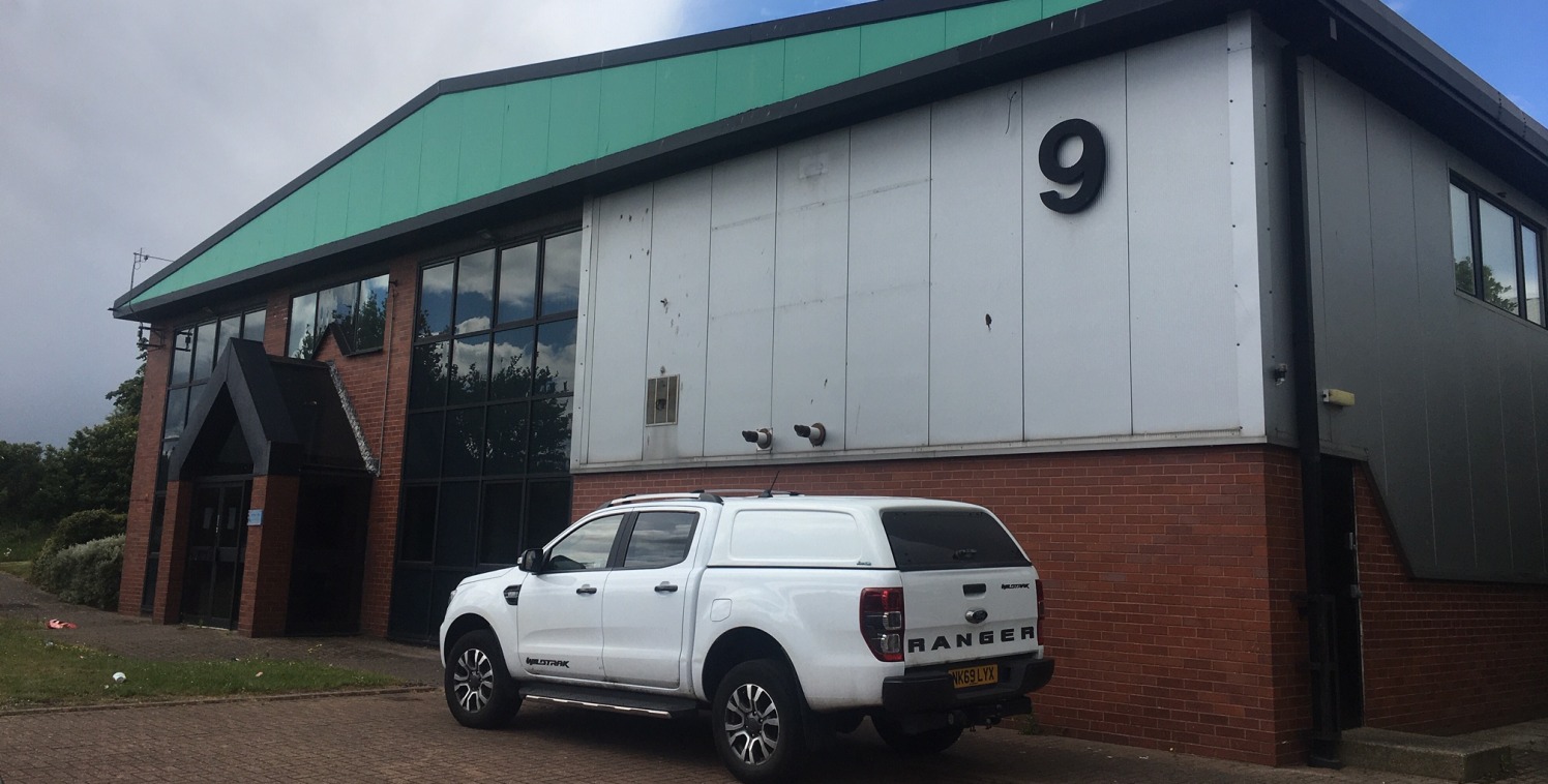 TO LET - MODERN INDUTRIAL/WORKSHOP PREMISES WITH OFFICES - COUNTY DURHAM

LOCATION

Belmont Industrial Estate is strategically located close to junction 62 of the A1(M) with access just off the A690 which connects Durham City approximately 2 miles to...