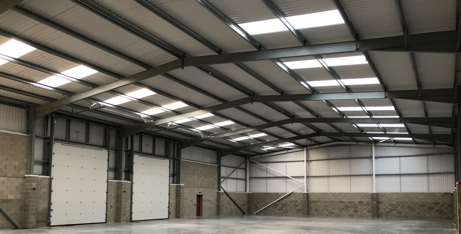 Corinium 62 comprises 6 high quality industrial / trade counter units situated in a prominent position on the junction of Premier Way North and A6539. The wider location is considered to be an established trade counter / industrial location. Unit 4 h...