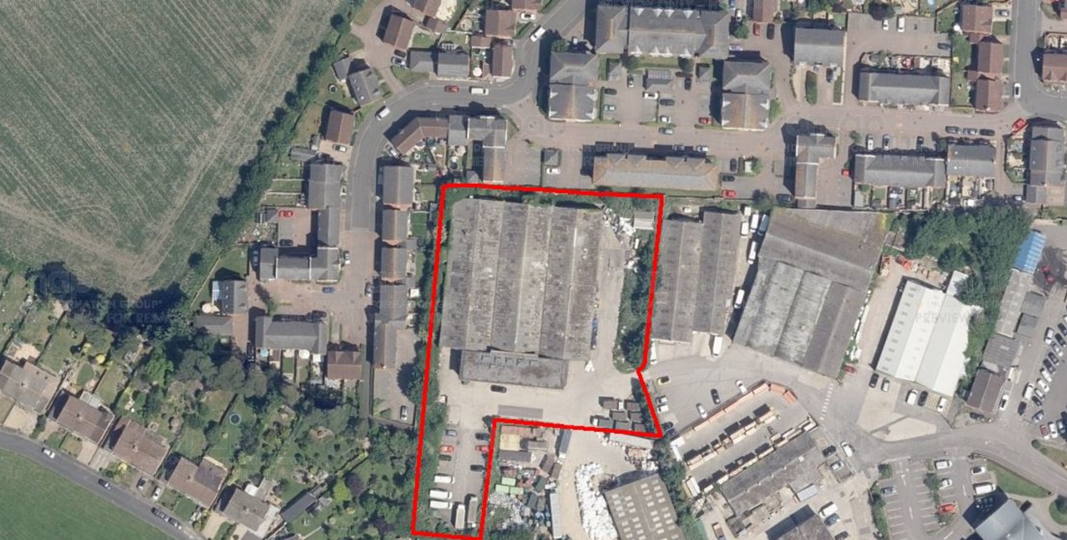 Covered Open storage with yard.

32,381 Sq Ft on 1.4 acres (3,008 Sq M on 0.56 ha)

Series of buildings providing open covered storage with additional yard and circulation space for HGV's.