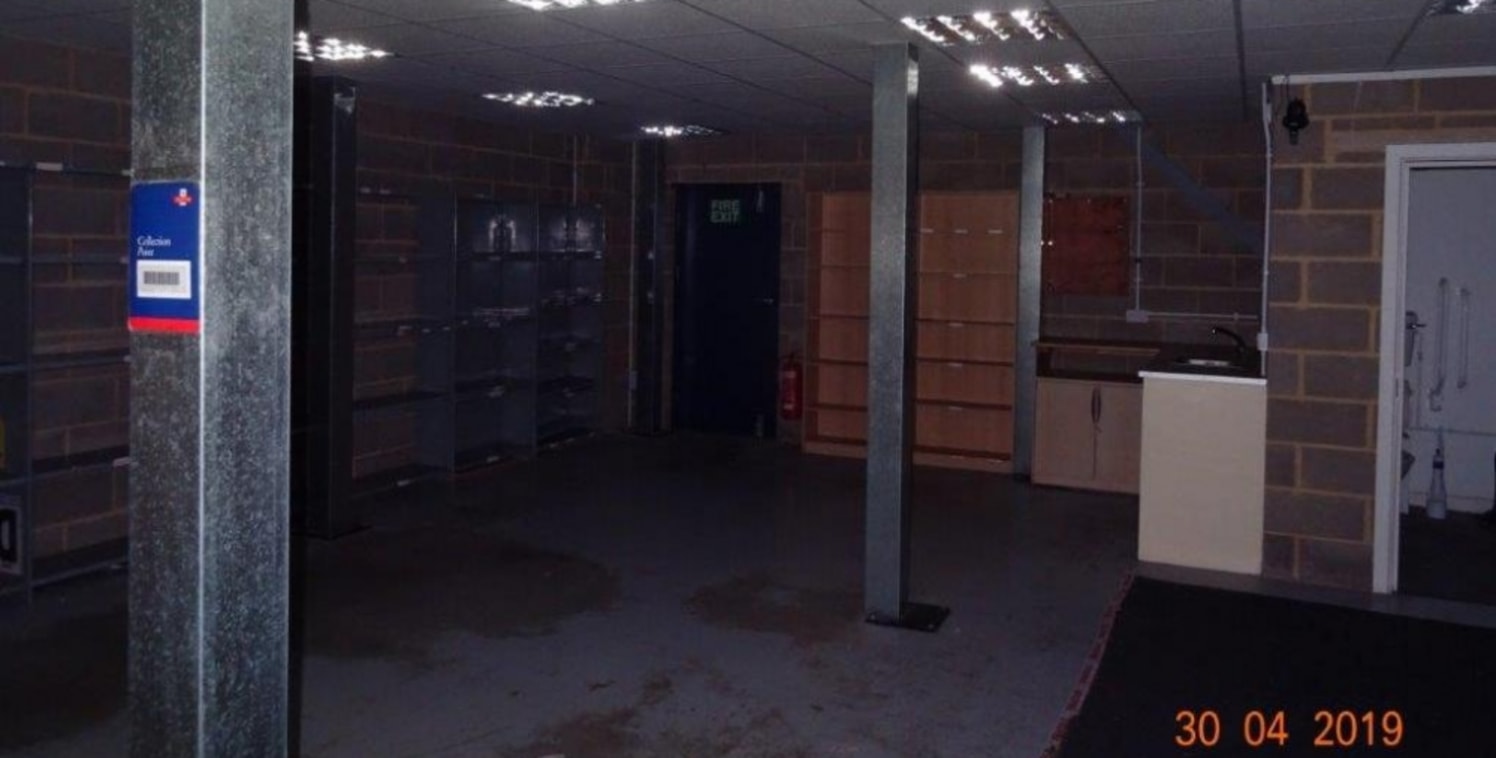 Modern industrial/warehouse unit