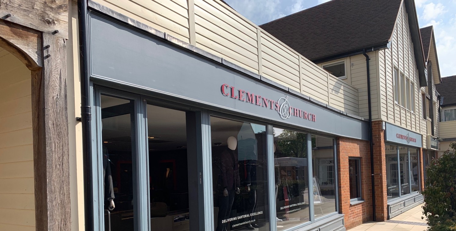 Located in a unique setting next to the 150 seat Brasserie Blanc restaurant and Tom Bishop hair salon adjacent to the scheme's 40 space car park (20 allocated for customer use). Other retail occupiers in the scheme include Knights furniture, Farrow &...