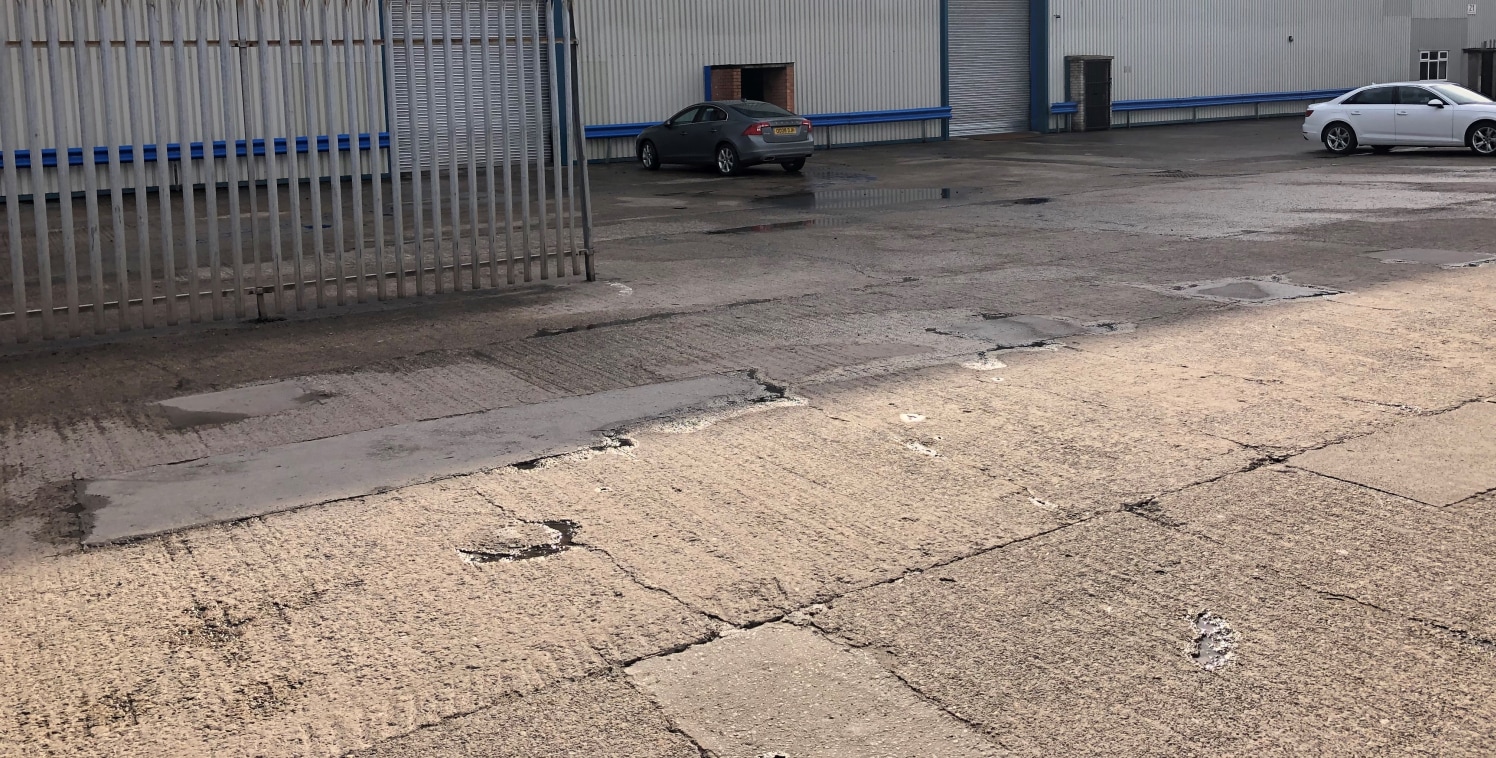 Steel Frame. Minimum clearance height of 7.5m. Level access electrically operated loading doors. Sodium box lighting. 24 hour manned security. Estate CCTV. Fully racked units available.