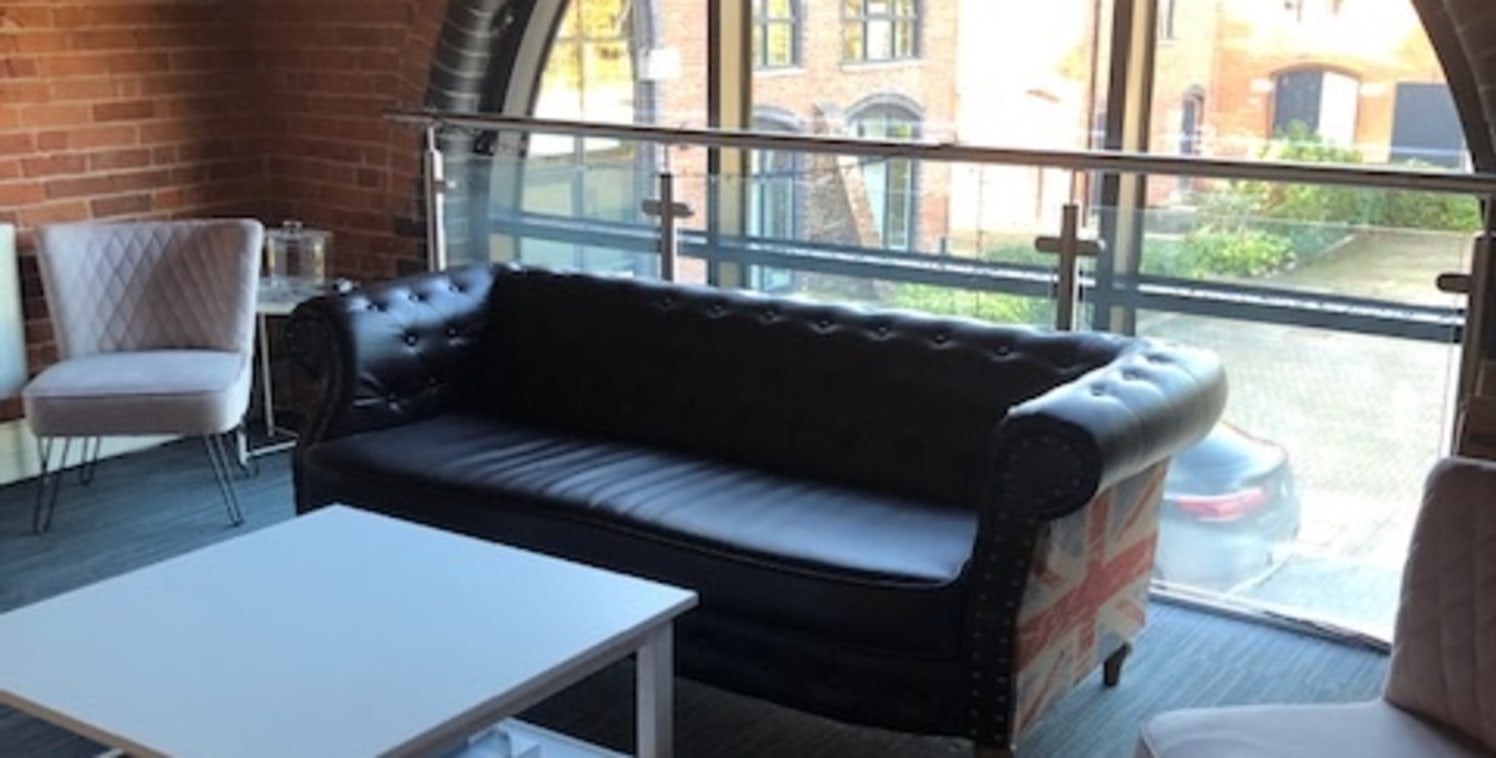 High Quality Office Accommodation With Parking