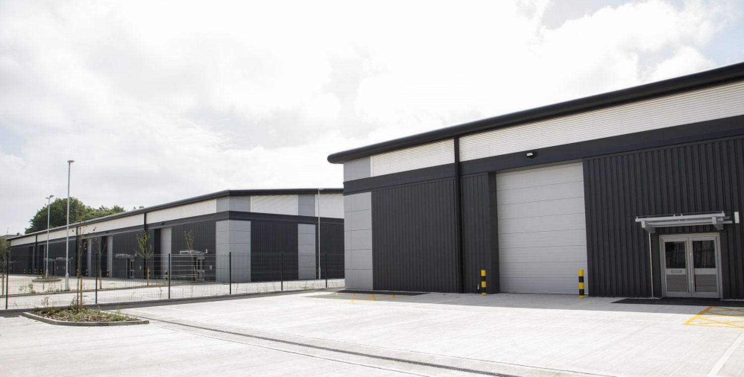 Crown Park is an exciting new development of trade counter/industrial and storage units located on Parcel Terrace an established industrial and trade counter area of Derby. 

The scheme has been recently completed and comprises modern steel portal fr...