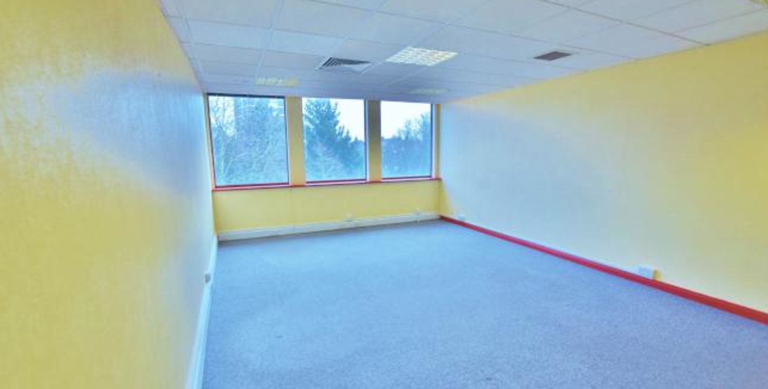 Available immediately Third floor office provides a regular floor plate which can accommodate a diverse range of businesses....