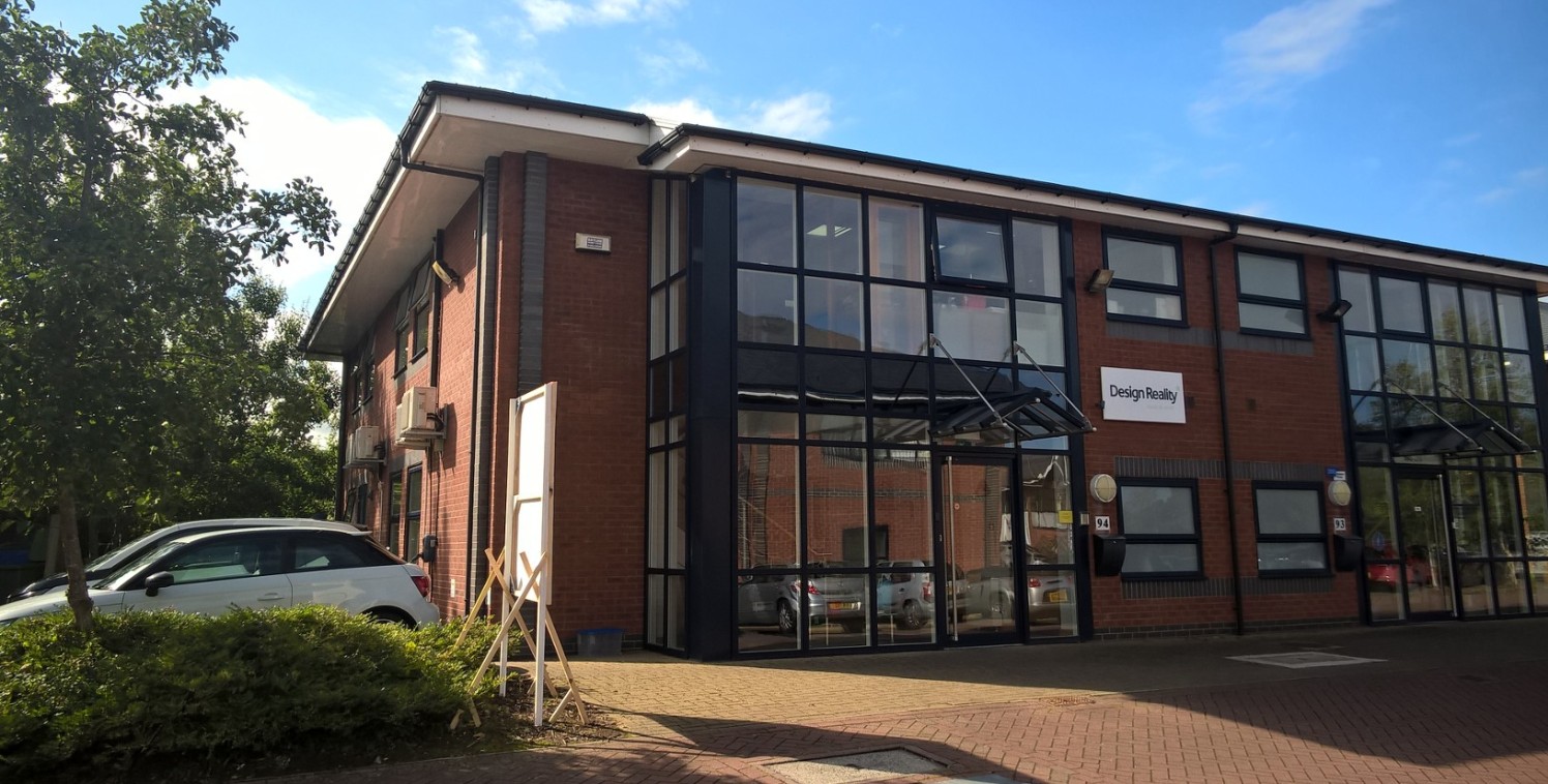 *******UNDER OFFER*****

.........................£18,000 PA = £8.00 PSF.....................

A self contained office arranged over ground and first floor.

The ground floor provides a reception area, kitchen, male and female W.C.'s, shower and an o...
