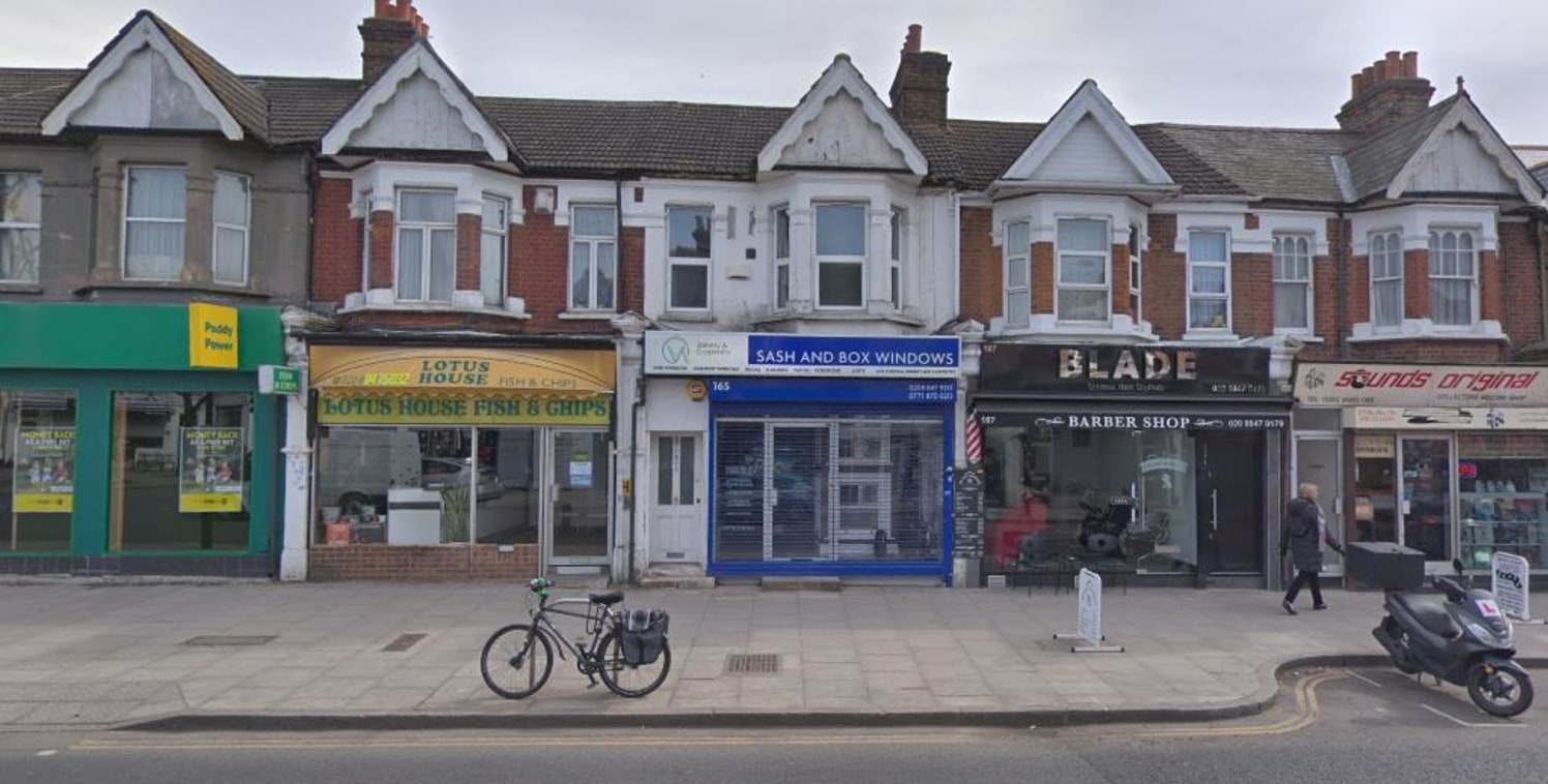 This A1/A2 unit is now available on the busy South Ealing Road, close to South Ealing Tube Station (Piccadilly Line). Boasting around 750sqft on ground level, including a basement and a rear garden, this would be an ideal spot for any business....