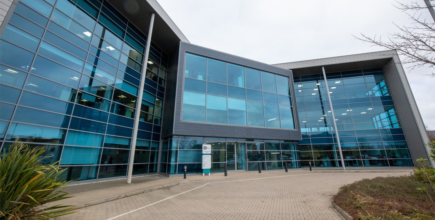 TO LET - GRADE A OFFICE ACCOMODATION - NEWCASTLE GREAT PARK LOCATION - CLOSE TO THE A1 AND A19

LOCATION 

Esh Plaza is within Newcastle Great Park offering a superb office location. 

 

Located only one minute from the A1 and with Park & Ride bus s...