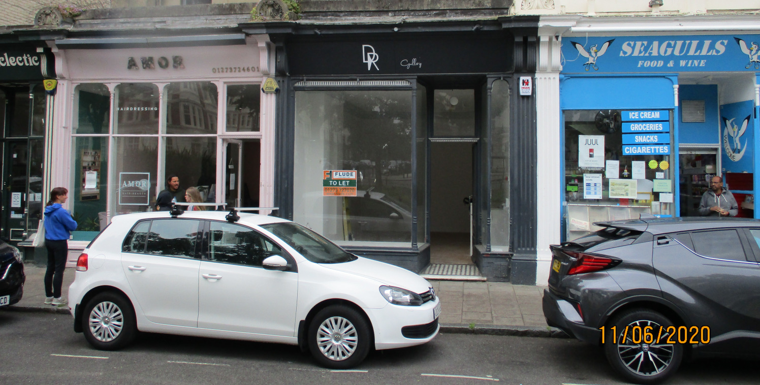 Lock up ground and lower ground floor retail unit

Size 53.83 sq m (579 sq ft) overall TO LET