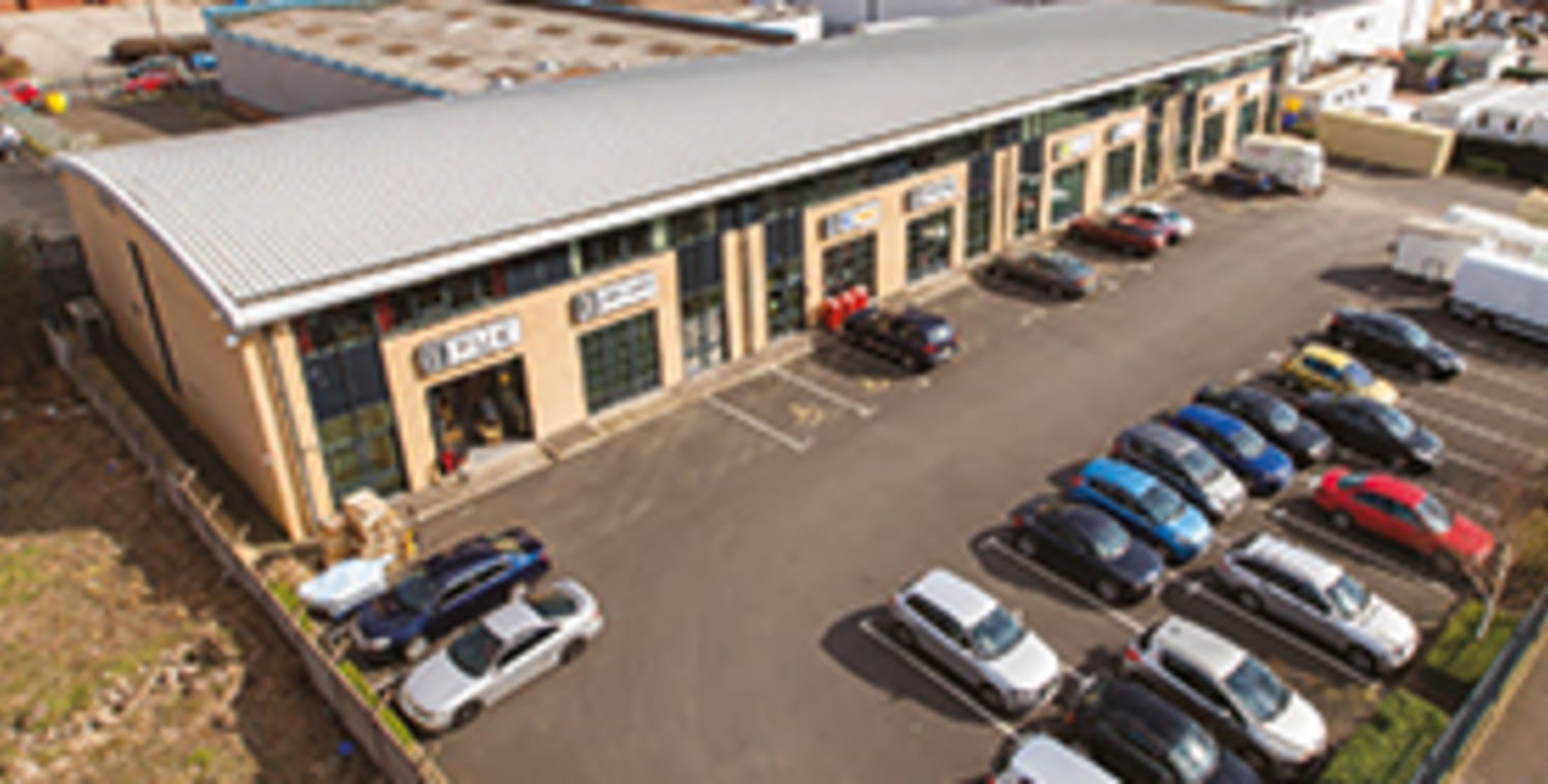 TO LET: Modern Hybrid Warehouse / Business Units 3,000 SQ FT (278 SQ...