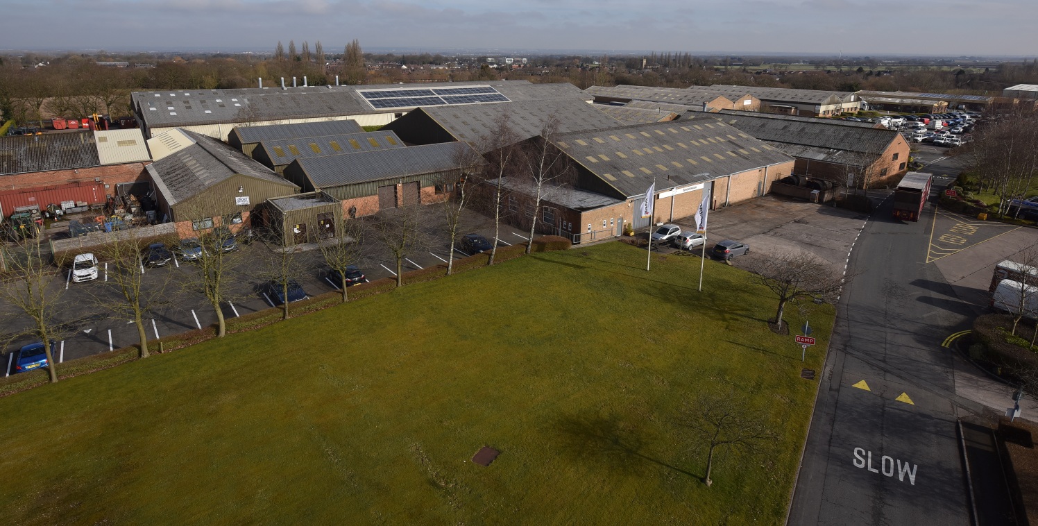 Strategically located 2.5 miles from Junction 11 of the M62 and within 4 miles of Junction 21, 21A and 22 of the M6. 6 miles from Warrington Town Centre providing access to Warrington Central and Warrington Bank Quay train stations. Secure Estate wit...