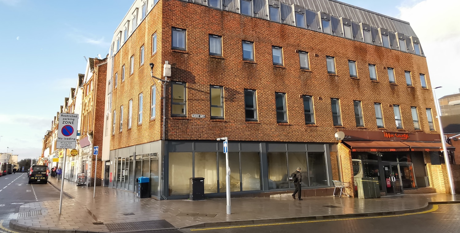 The property comprises a return frontage retail unit in a prominent position, over ground floor and basement, with independent access via The Broadway.<br><br>The building has been extensively renovated to convert the upper floors to flats, together...