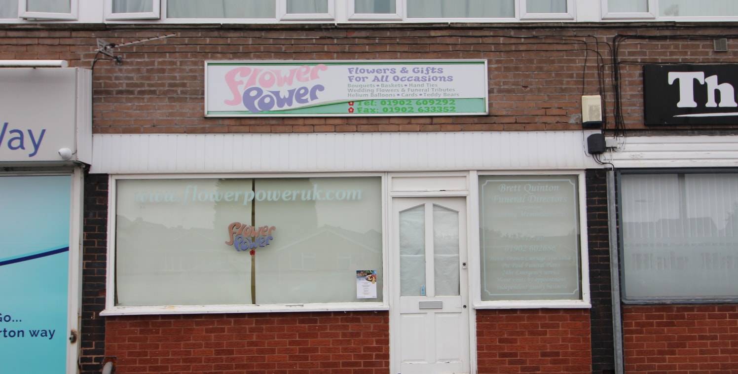 Self-Contained Ground Floor Office/Retail Premises in WEDNESFIELD - Total NIA 700 ft2 (65.03 m2)...