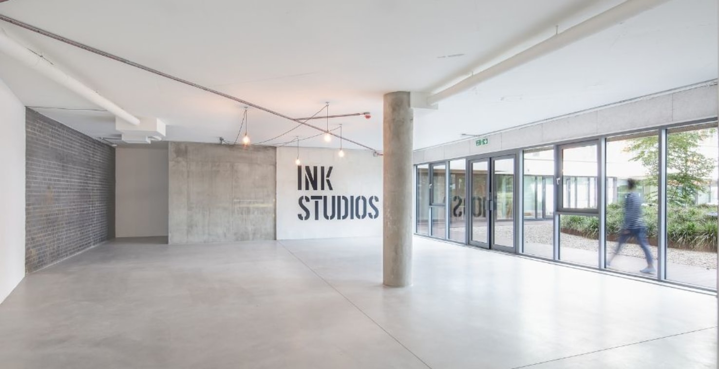 Character new build workspace available to purchase on a 250 year long lease. The unit forms part of a larger residential development and therefore benefits from onsite security and communal gardens.

Hackney Wick & Fish Island lie to the North East...