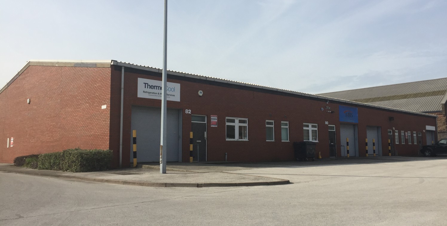 6,500 sq ft L shaped unit available with office and WC.

May split into two or three separate units.

Roller shutters and personnel doors.

Plentiful car parking on site.