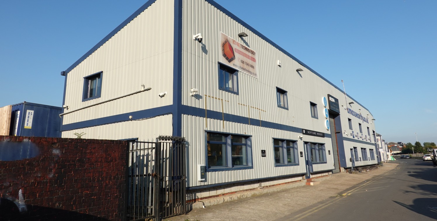 A rare opportunity in Harrow to purchase a modern business unit of 3,204 sq ft. Unit B1a is a steel portal frame warehouse unit which has been extensively adapted to provide fully fitted, two storey offices with ancillary storage. The ground floor sp...