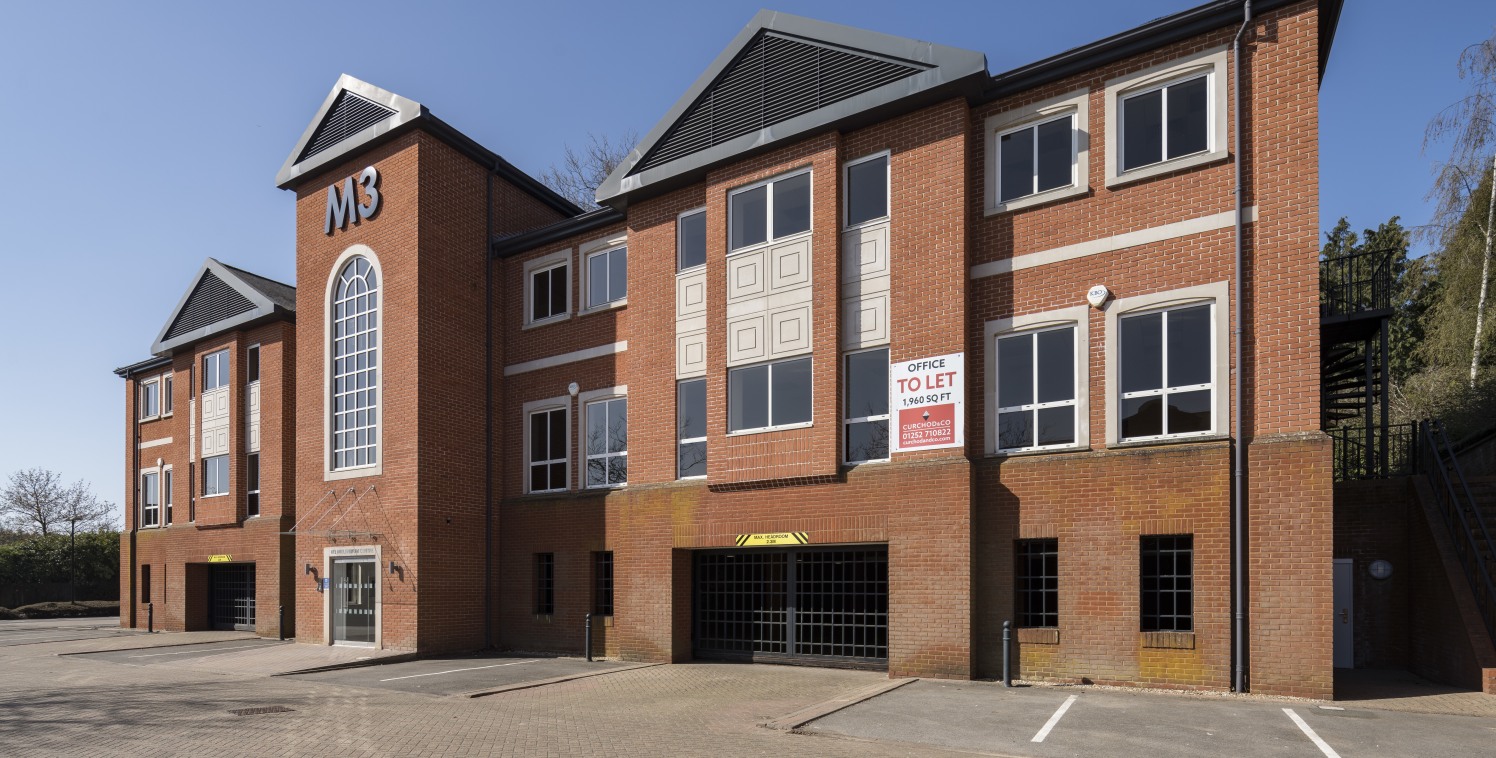 Air conditioned refurbished Grade A offices in prestigious headquarters building