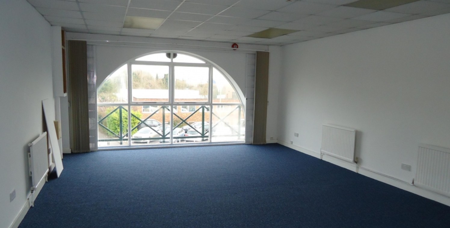 Small Self Contained Office/Studio Premises