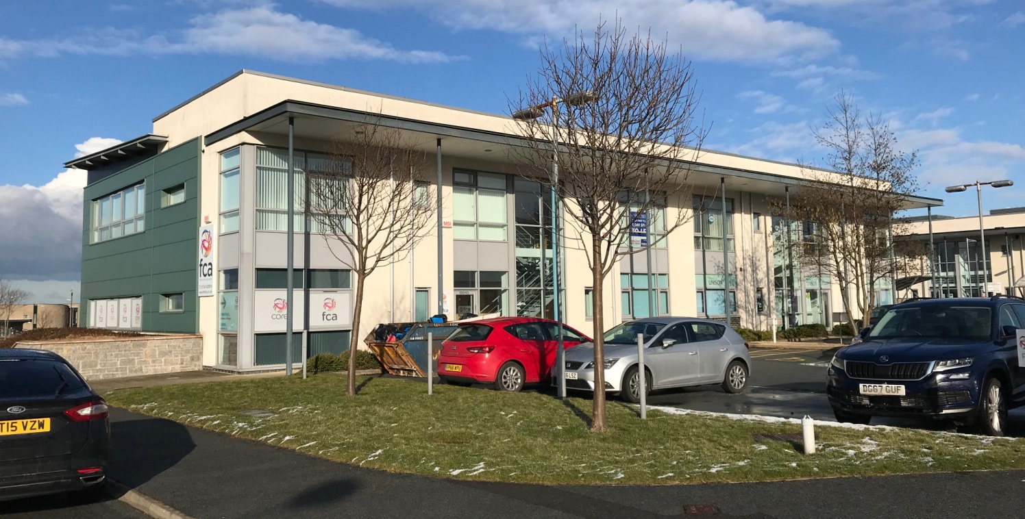 Modern business park development on the edge of Abergele providing air conditioned office accommodation for immediate occupation. 

The space is predominantly open plan with kitchen and meeting room.

Ground floor 5420 @ 1,130 sq ft + 5 spaces = £13,...