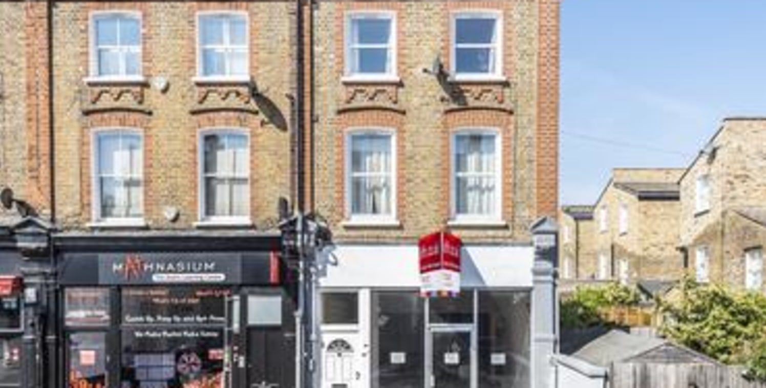 The subject property consists of ground floor only retail space. The premises has recently been re-developed and now encompasses a larger ground floor unit. The property is currently in a shell state ready for a new occupier to fit the unit out to th...