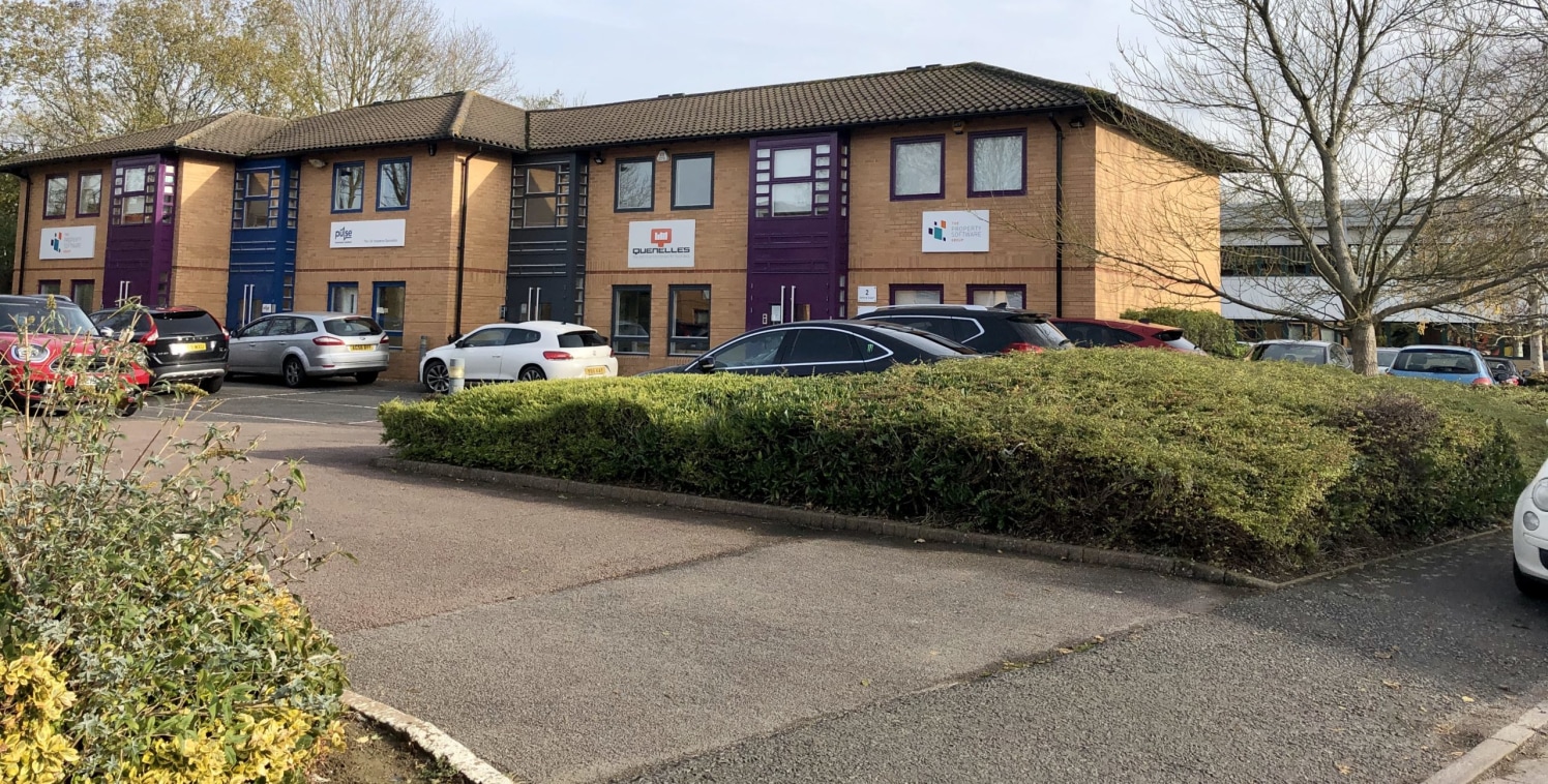 Unit 2 Oxford Court comprise an end of terrace two storey unit situated within an established business park close to Brackley town centre. The unit benefits from air conditioning, a small kitchen, two WCs, modern LED\nlighting and 4 car parking space...