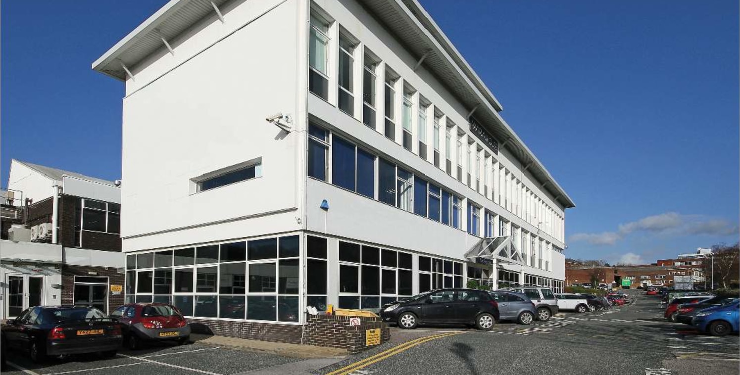 WIRA provides a wide variety of modern refurbished office accommodation all contained within a thriving business community. Nearby, are the superb amenities of Horsforth boasting a wide variety of shops, restaurants and bars.