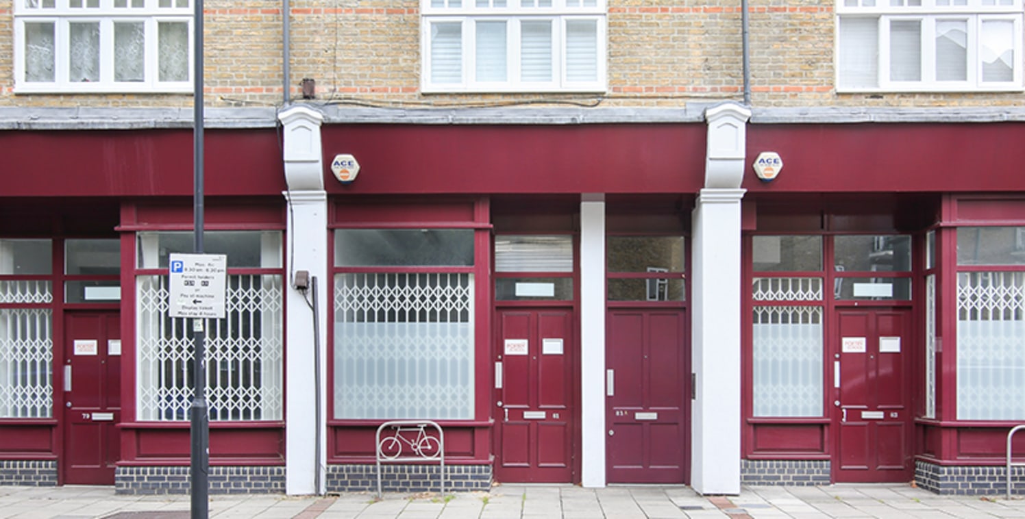 The offices are found within a parade of period properties overlooking Lambeth Walk. Situated on the ground floor, each unit has a small kitchenette, toilet and access to a rear yard. Some units benefit from generous ceiling heights, air 

conditioni...