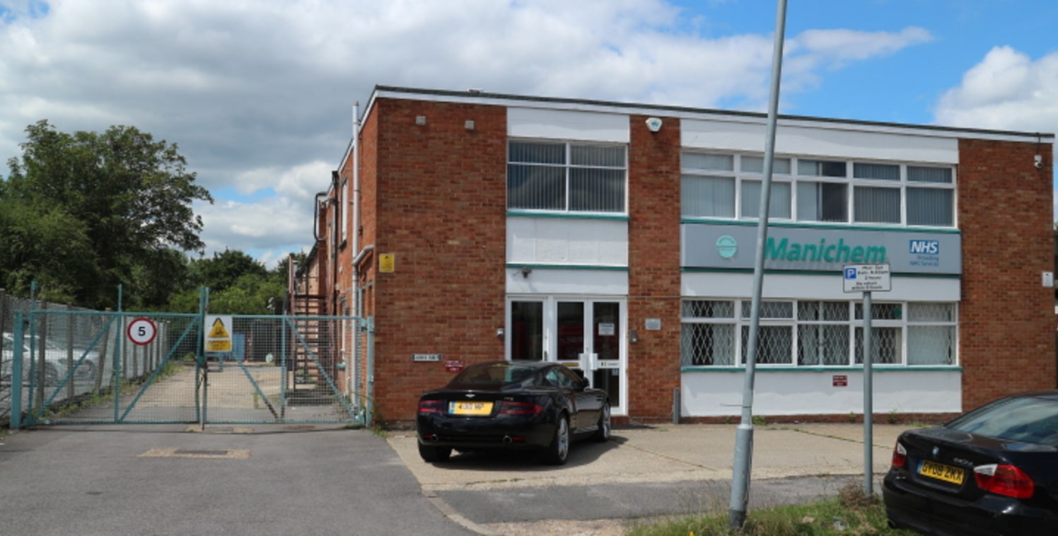 Industrial / warehouse unit with trade counter and a large self-contained secure yard, prominently positioned on one of Reading busiest thoroughfares.