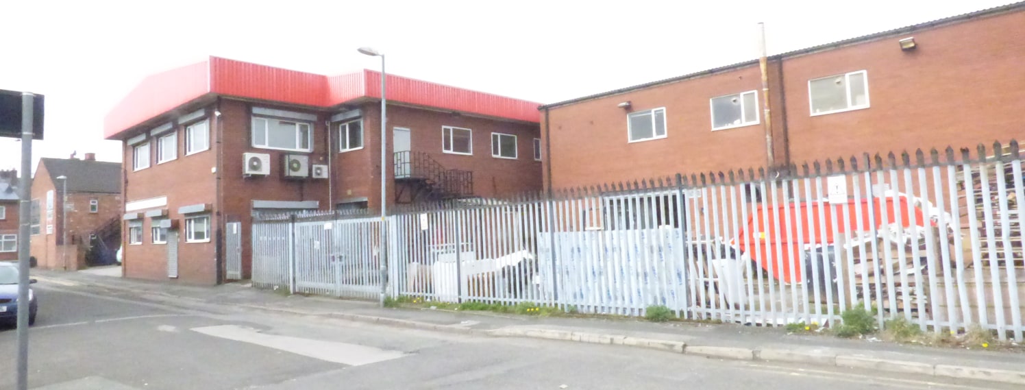 The property comprises a modern double storey warehouse premises of steel portal frame construction with brick elevations beneath a pitched steel sheet roof. 

The accommodation is largely open plan in layout and provides an element of office accommo...