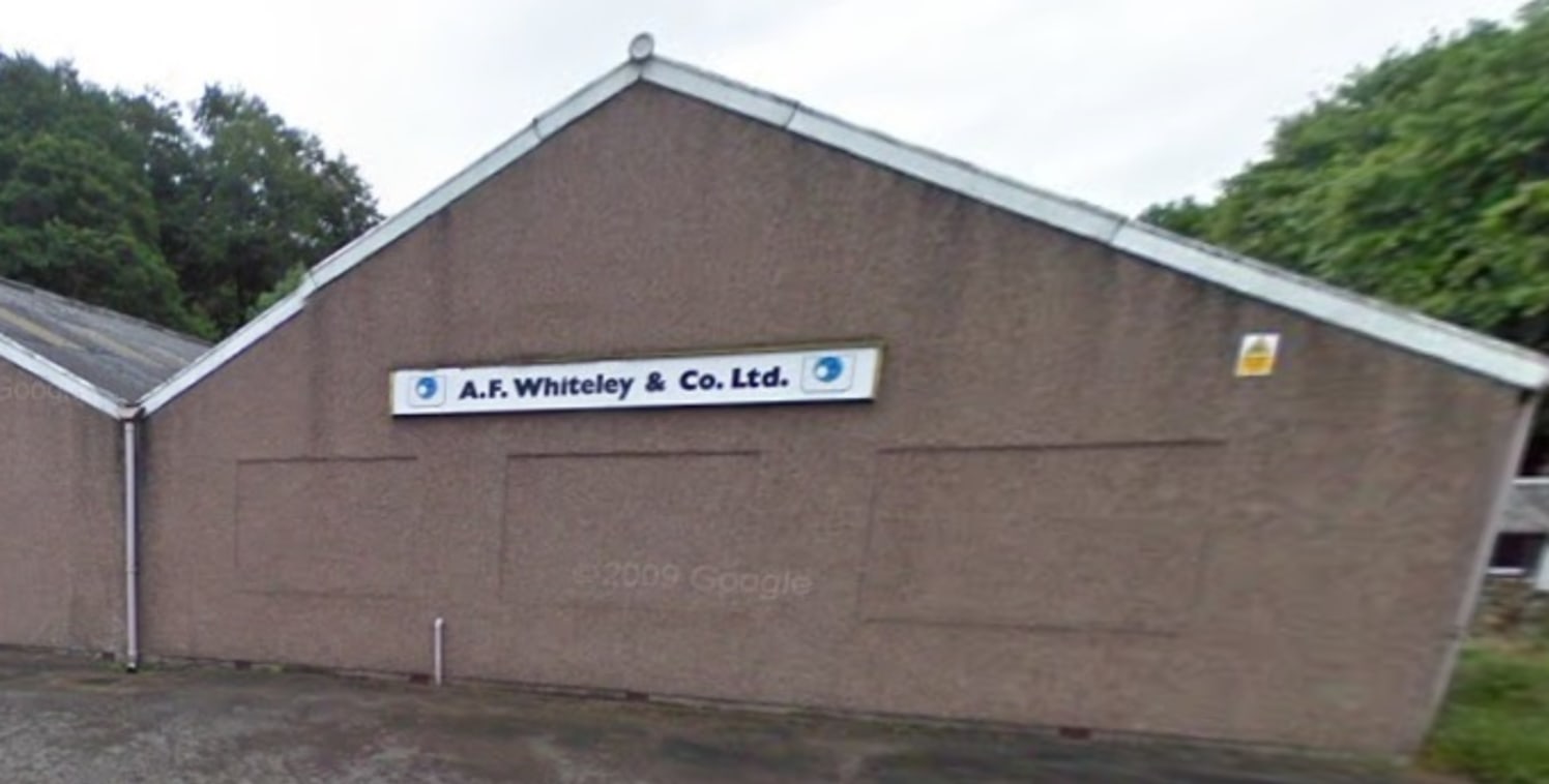 Brand New Design and Build Industrial Unit.

The proposed development consists of demolition of existing industrial building and construction of a modern 10,000 sq ft industrial unit with yard and parking.