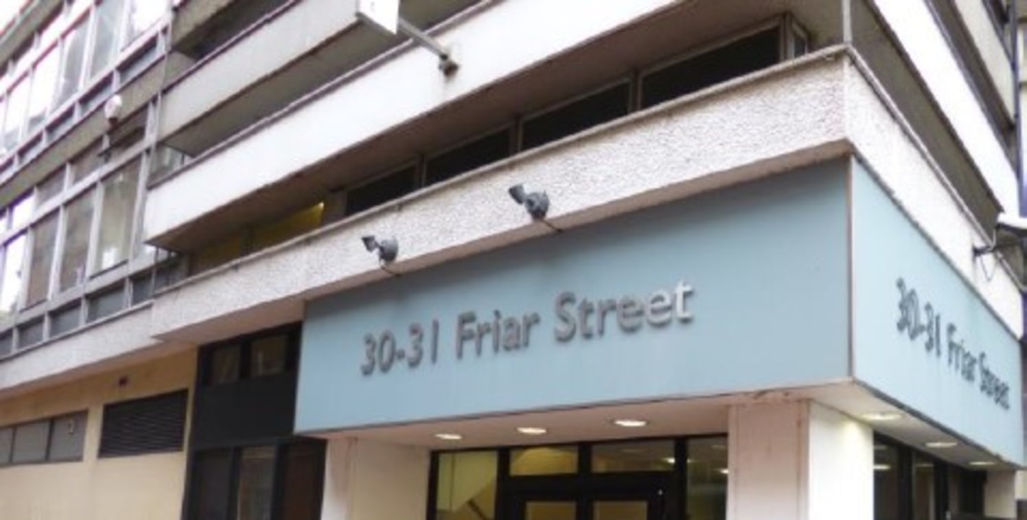 30-31 Friar Street offers bright, flexible office space featuring air conditioning, suspended ceilings and perimeter trunking as well as a staffed reception and lift access. There are currently three available suites to let within the building. Flexi...