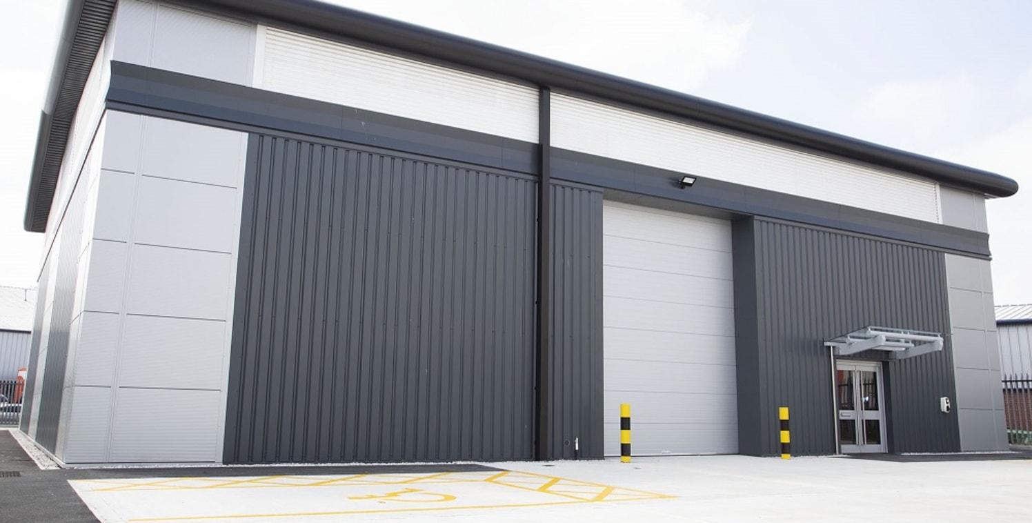 Crown Park is an exciting new development of trade counter/industrial and storage units located on Parcel Terrace an established industrial and trade counter area of Derby. 

The scheme has been recently completed and comprises modern steel portal fr...