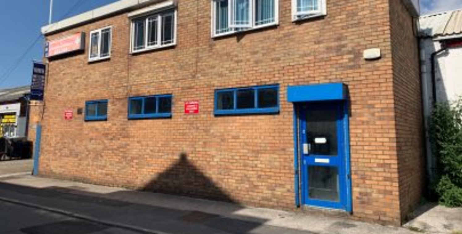 A small business unit that has previously been used for showroom and storage purposes.<br><br>The unit has direct access and window frontage to Orchard Street.<br><br>Internally the accommodation comprises a showroom area to the front with storage ar...
