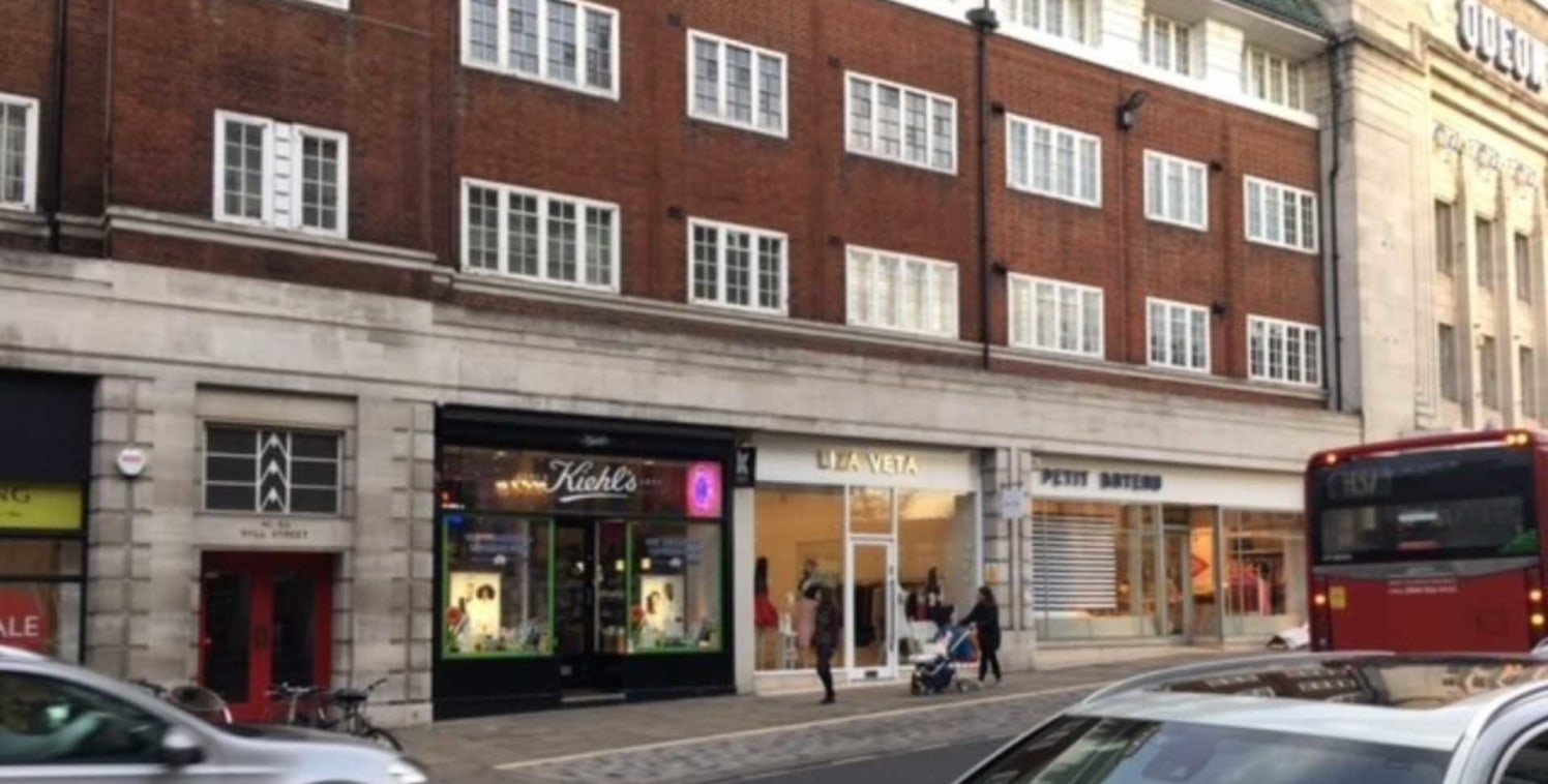 A1 Lease for Sale No Premium - Located on Hill Street, Hill Street, Richmond, TW9 - The unit is arranged over the basement and ground floors in a prominent retail parade, and benefits from a generous frontage, good ceiling heights, air conditioning a...