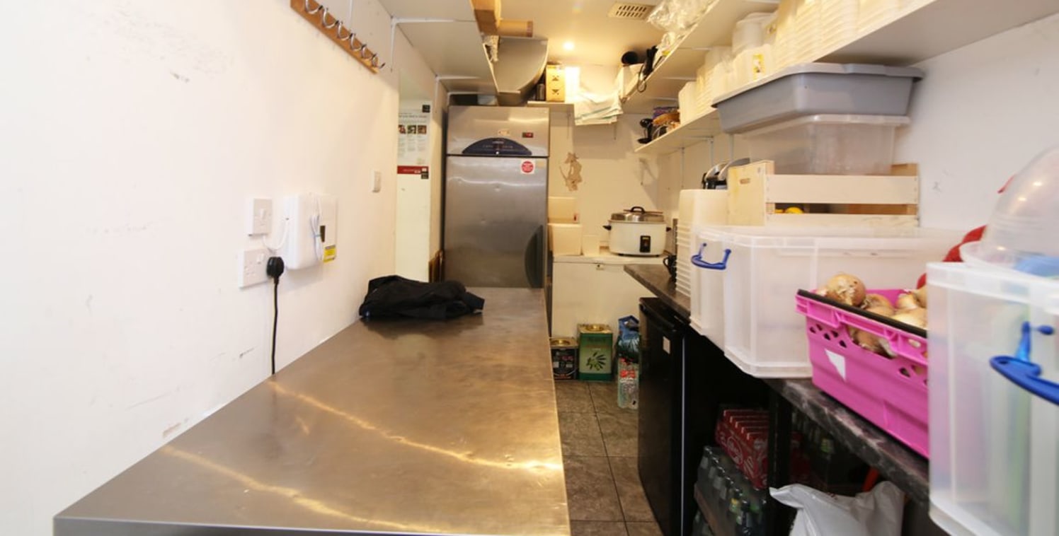 CSJ Property agents offer this very well presented takeaway with lots of potential to increase turnover ( currently open only from 4pm - 11pm ) Available now on a full repairing and insuring lease terms to be agreed. Rent : &pound;15,000p/a