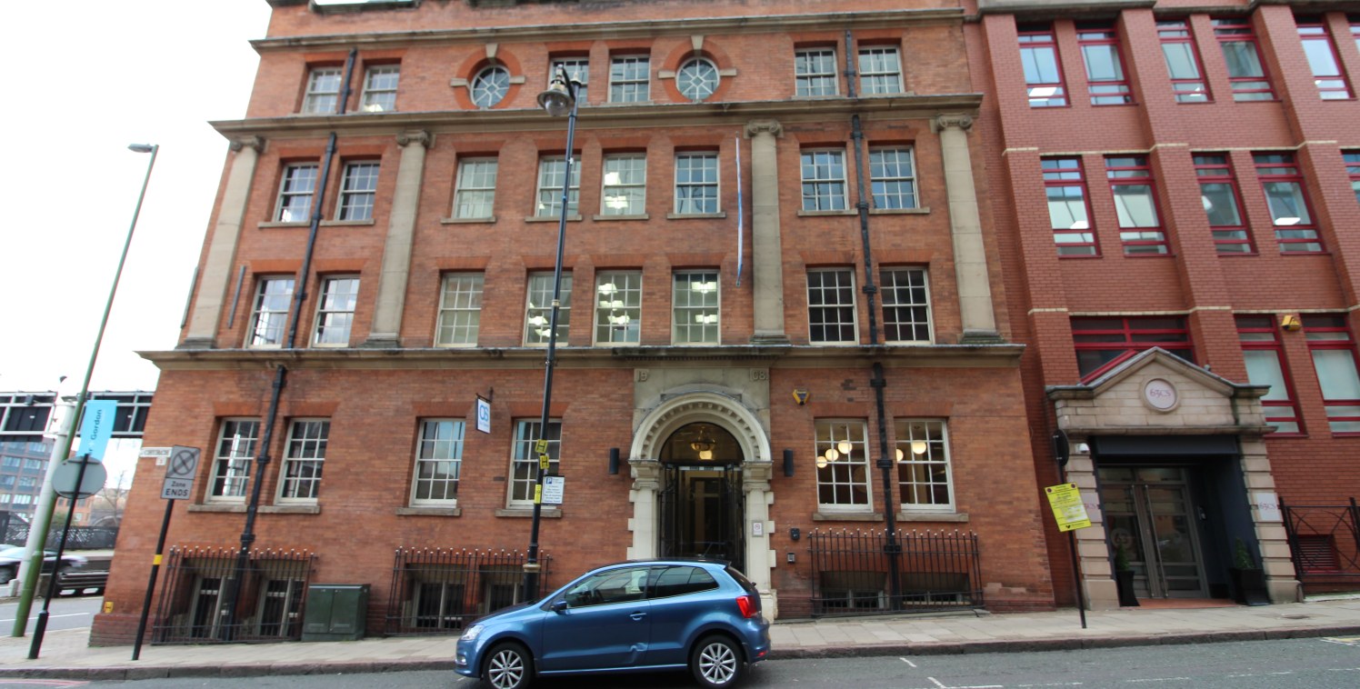 Fully refurbished CITY CENTRE serviced office suites located within walking distance of the Jewellery Quarter and New Street...