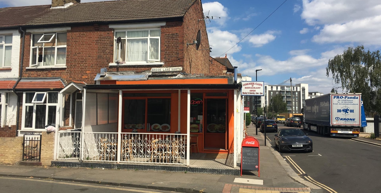 This freehold property is now available to the market. Located close to the M4/A4, Brentford Station and within easy reach of Ealing and Chiswick, this property includes an A3 unit and a flat above....