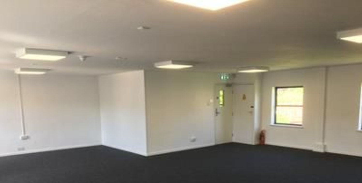 Well presented fully refurbished office suite located in Mildenhall town centre with excellent access to the A11. The space benefits from new carpets, freshly painted walls and ceiling, electric heating units, LED lighting, kitchen and complete new W...